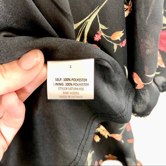 Wrap Dress - Picture 11 of 12